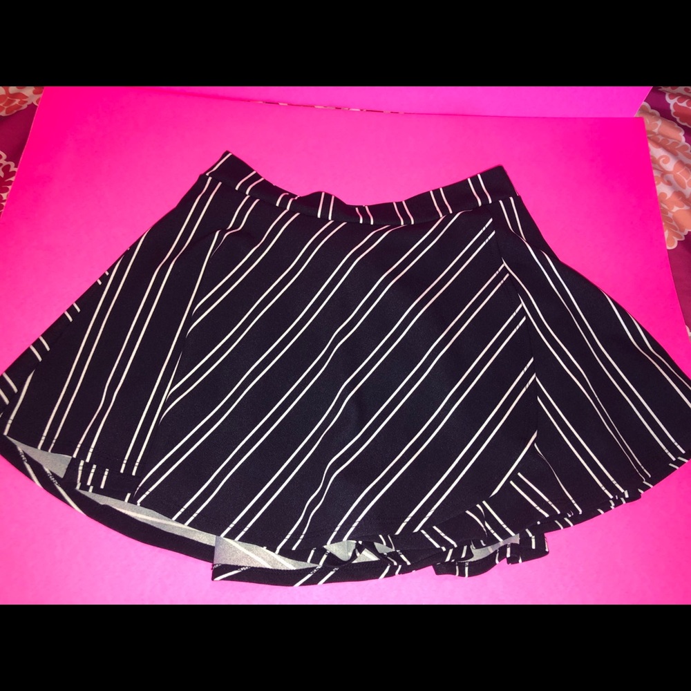 Skort